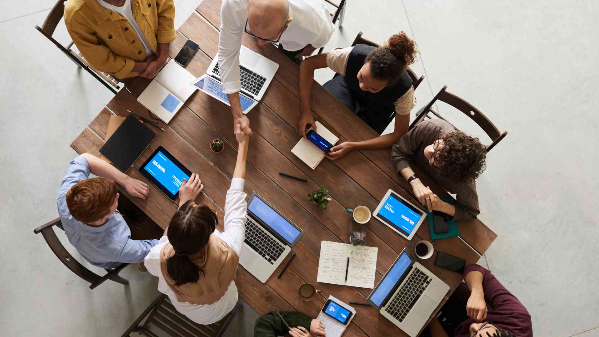 A team meeting to onboard the new virtual assistant.