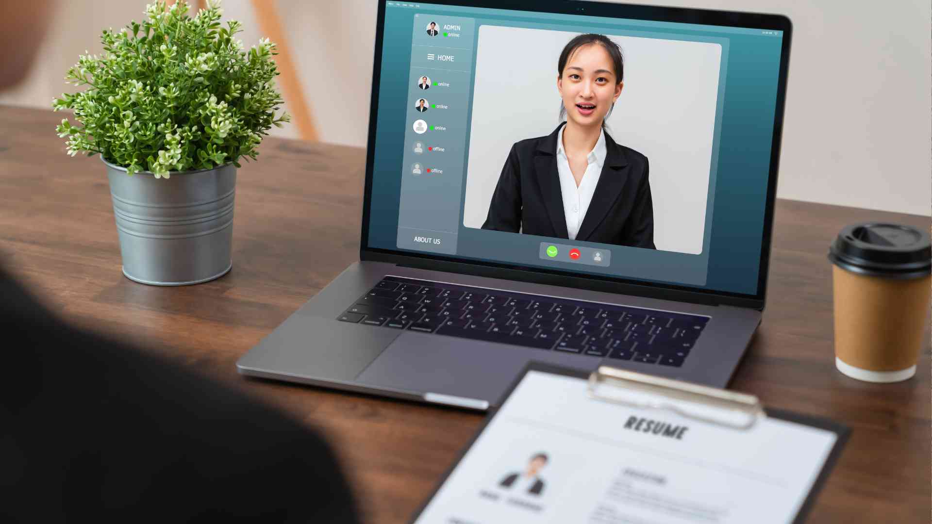 a virtual interview between a virtual assistant candidate and a business owner